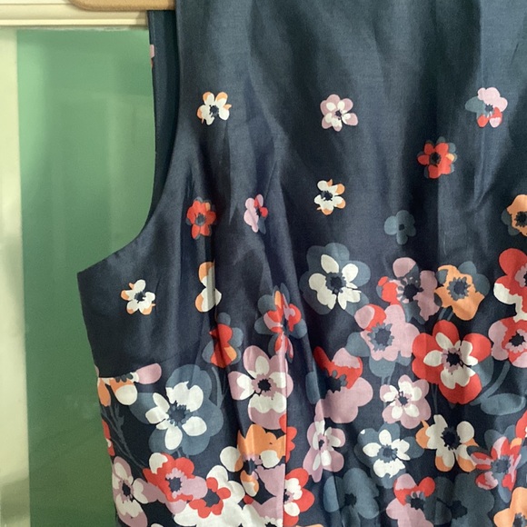 LOFT Floral Print Dress, Cobalt Blue w/ Flowers, Size 6P - Picture 5 of 15